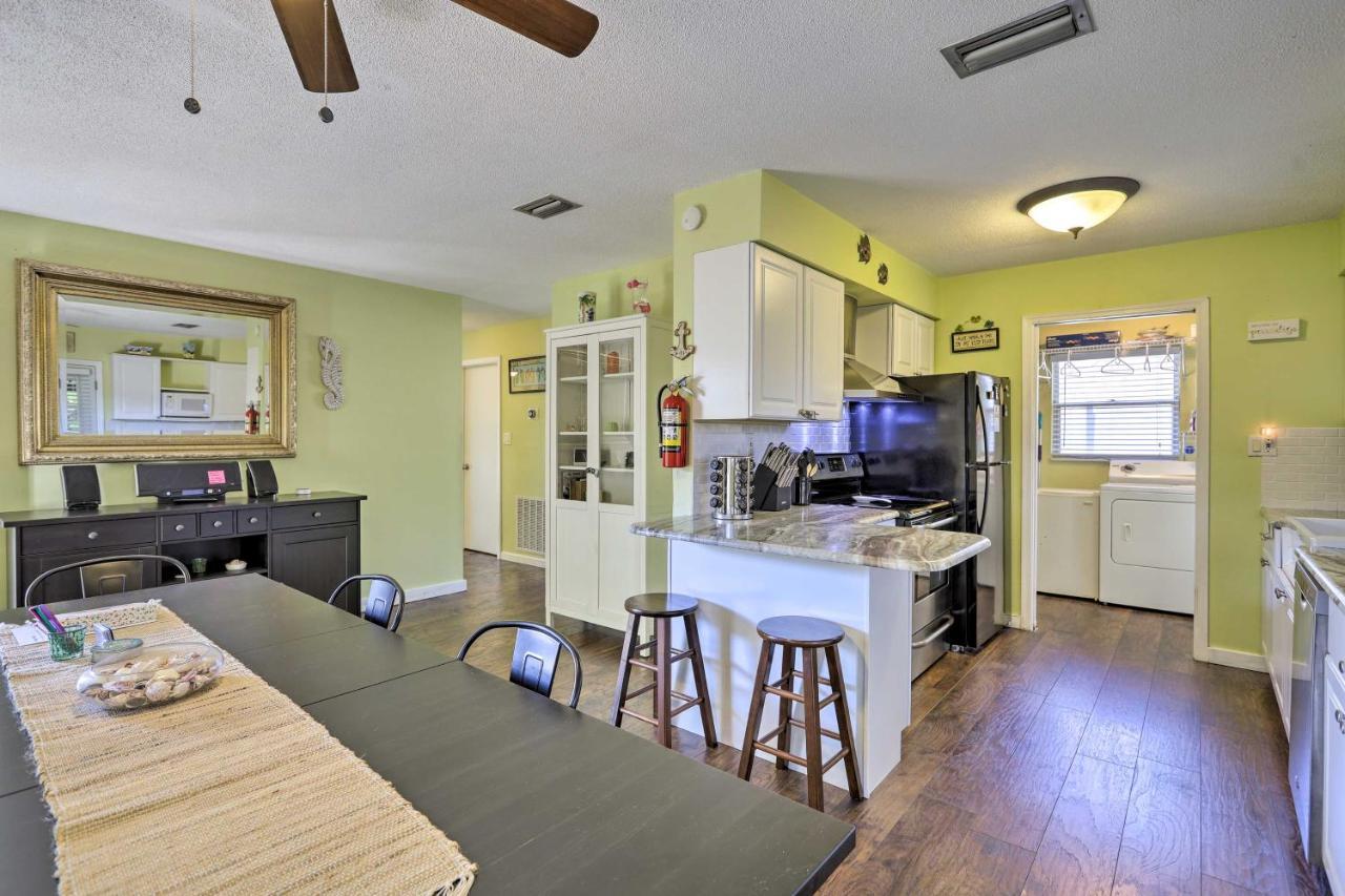 Cape Canaveral Cottage With Hot Tub Walk To Beach Buitenkant foto